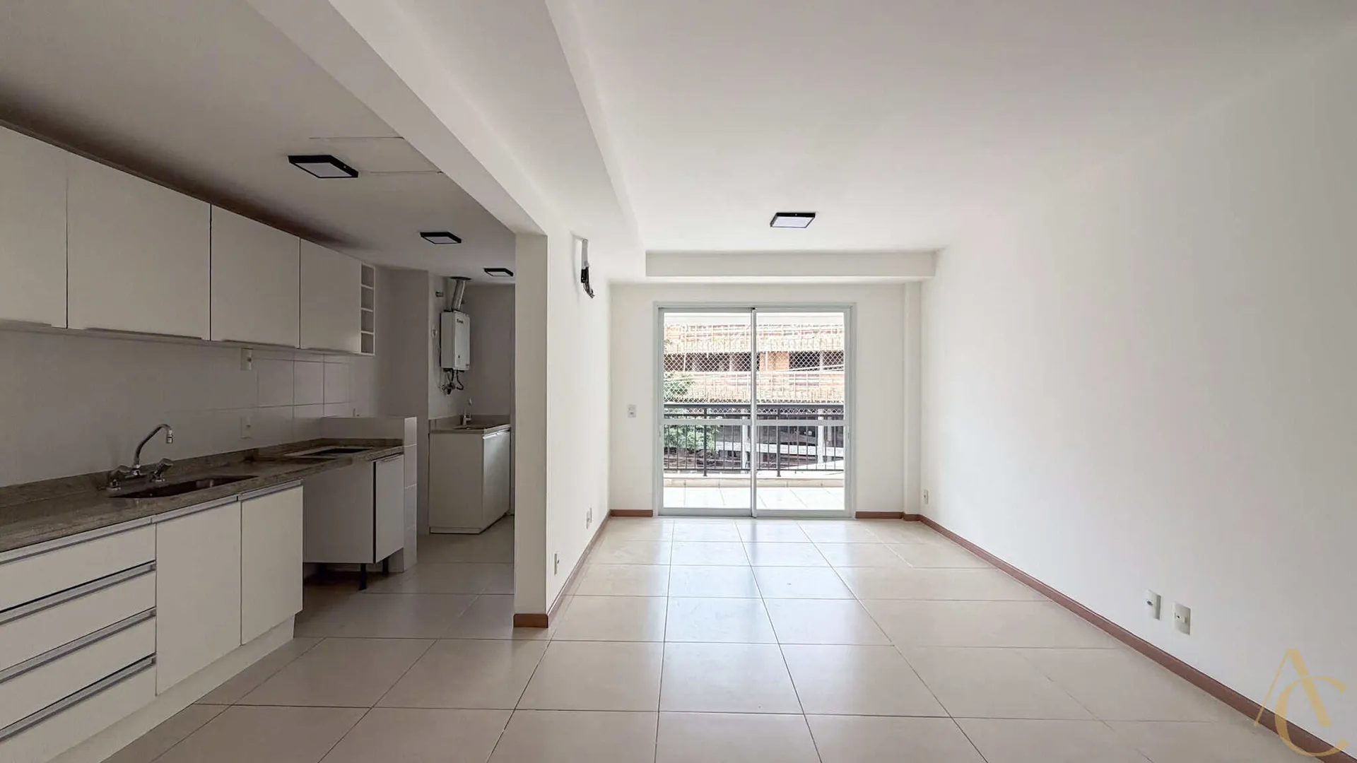 Apartamento de 130 m² com 3 quartos e piscina no condomínio — photo 16