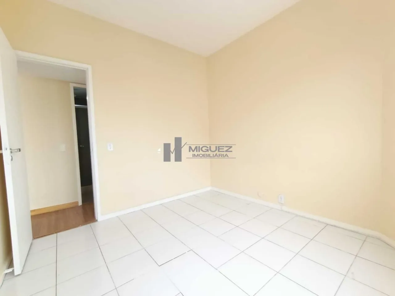 Apartamento en alquiler con 2 dormitorios y 1 plaza — photo 4