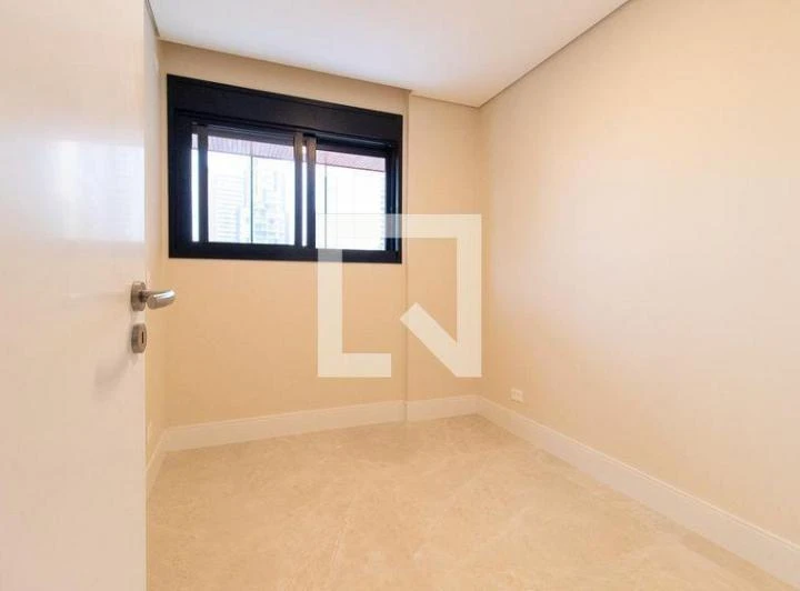 79 m² apartment with 2 bedrooms and open-plan kitchen — photo 8