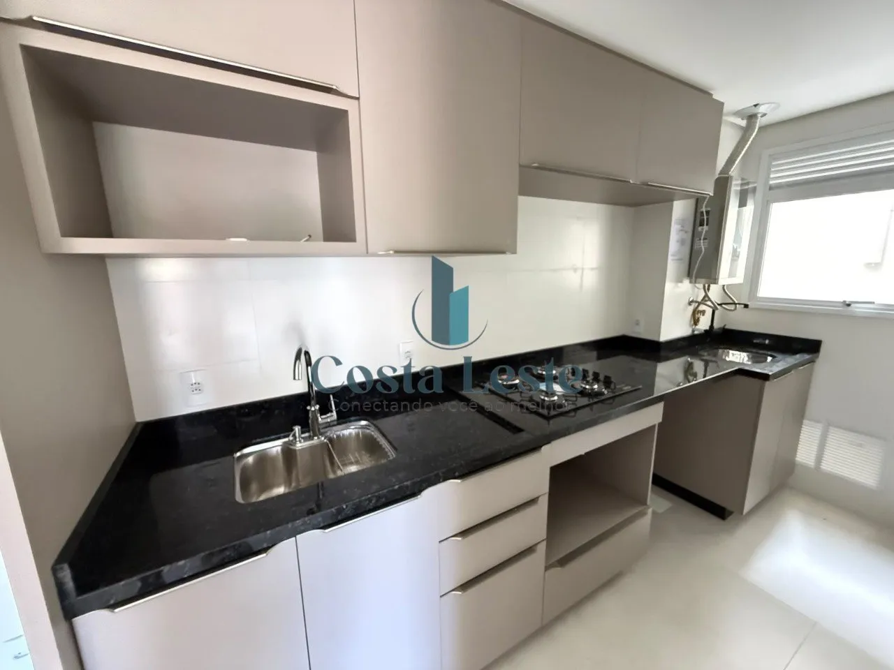 Water view in a 2-bedroom apartment, 68 m² — photo 2