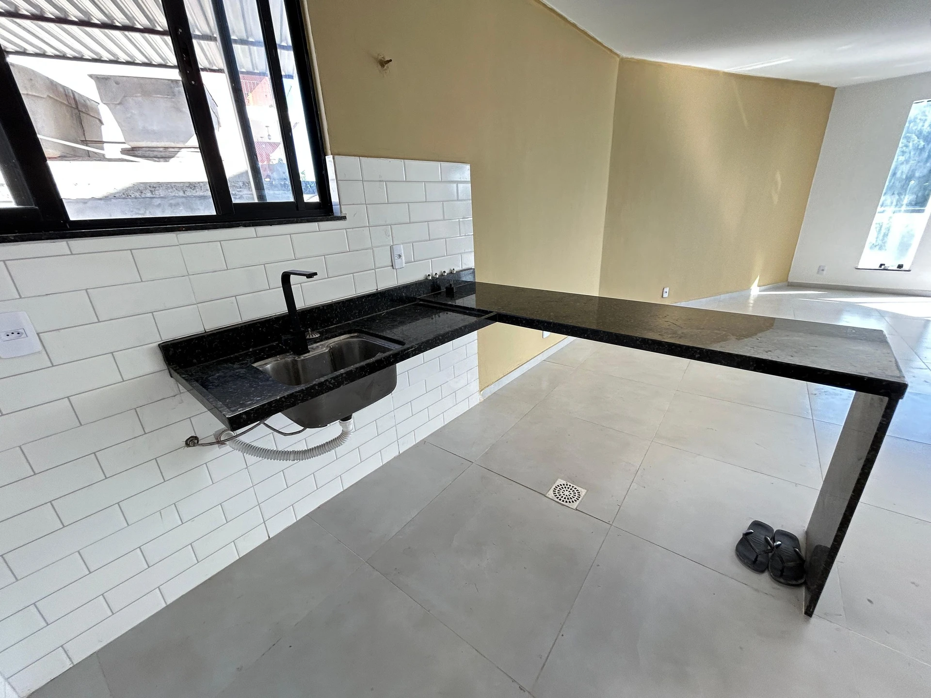 Apartment with 2 bedrooms and 1 suite, open kitchen — photo 17