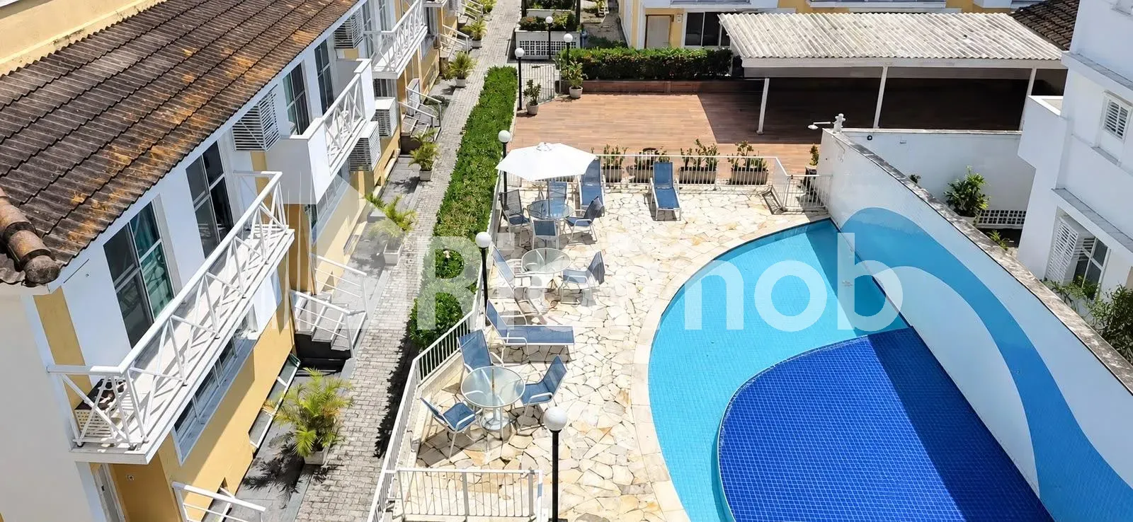 Casa, 340 m², com banheira — photo 13