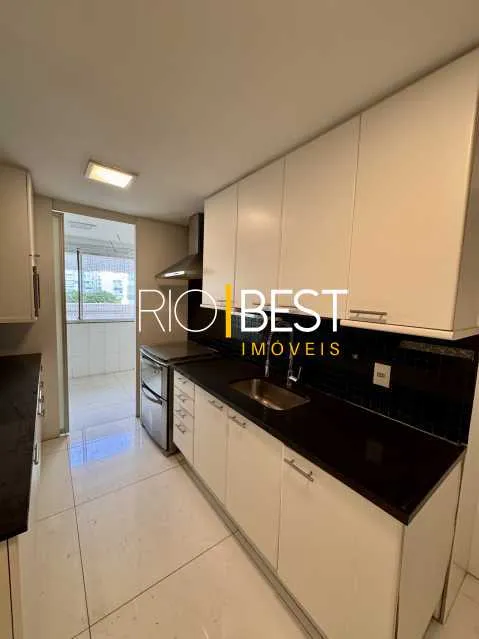 Apartamento com 3 dormitórios, 4 banheiros e varanda — photo 25