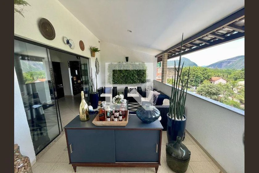 Furnished apartment, 492 m², with a glass-enclosed balcony — photo 19