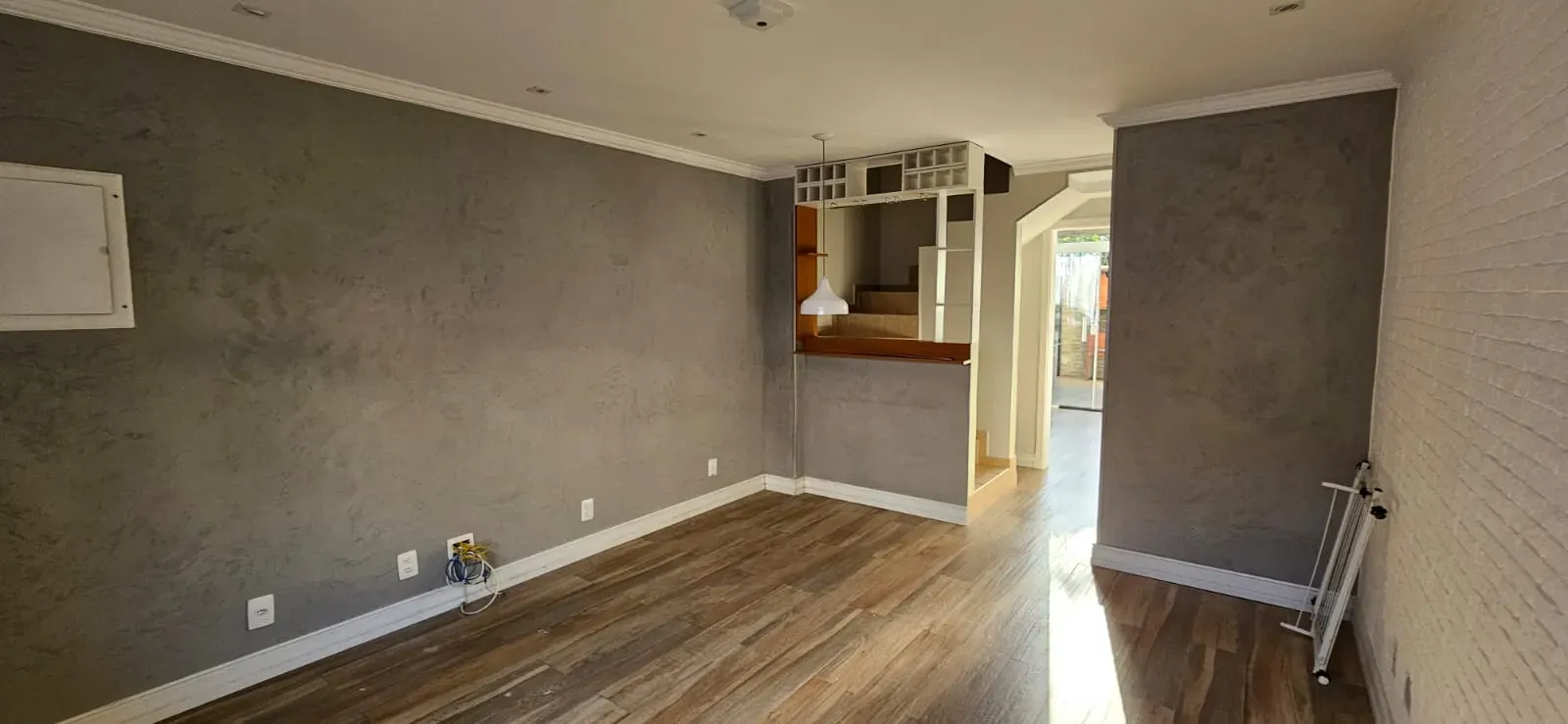 4-bedroom apartment with a mountain view — photo 4