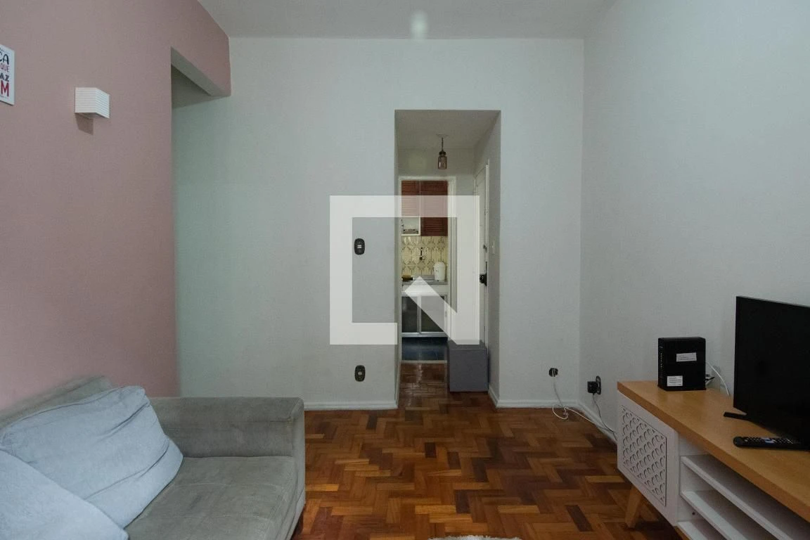 Furnished apartment with 2 bedrooms and 1 bathroom — photo 14