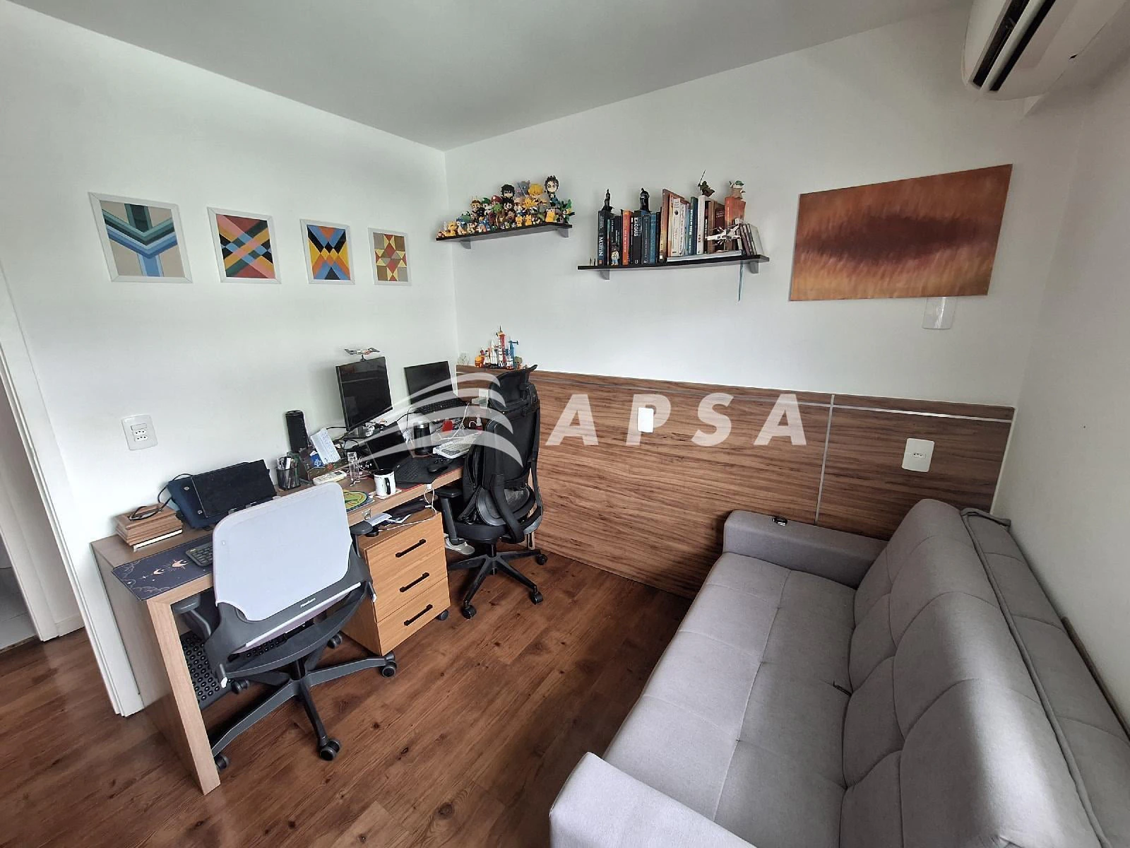 2-bedroom apartment in a building with a sauna — photo 18