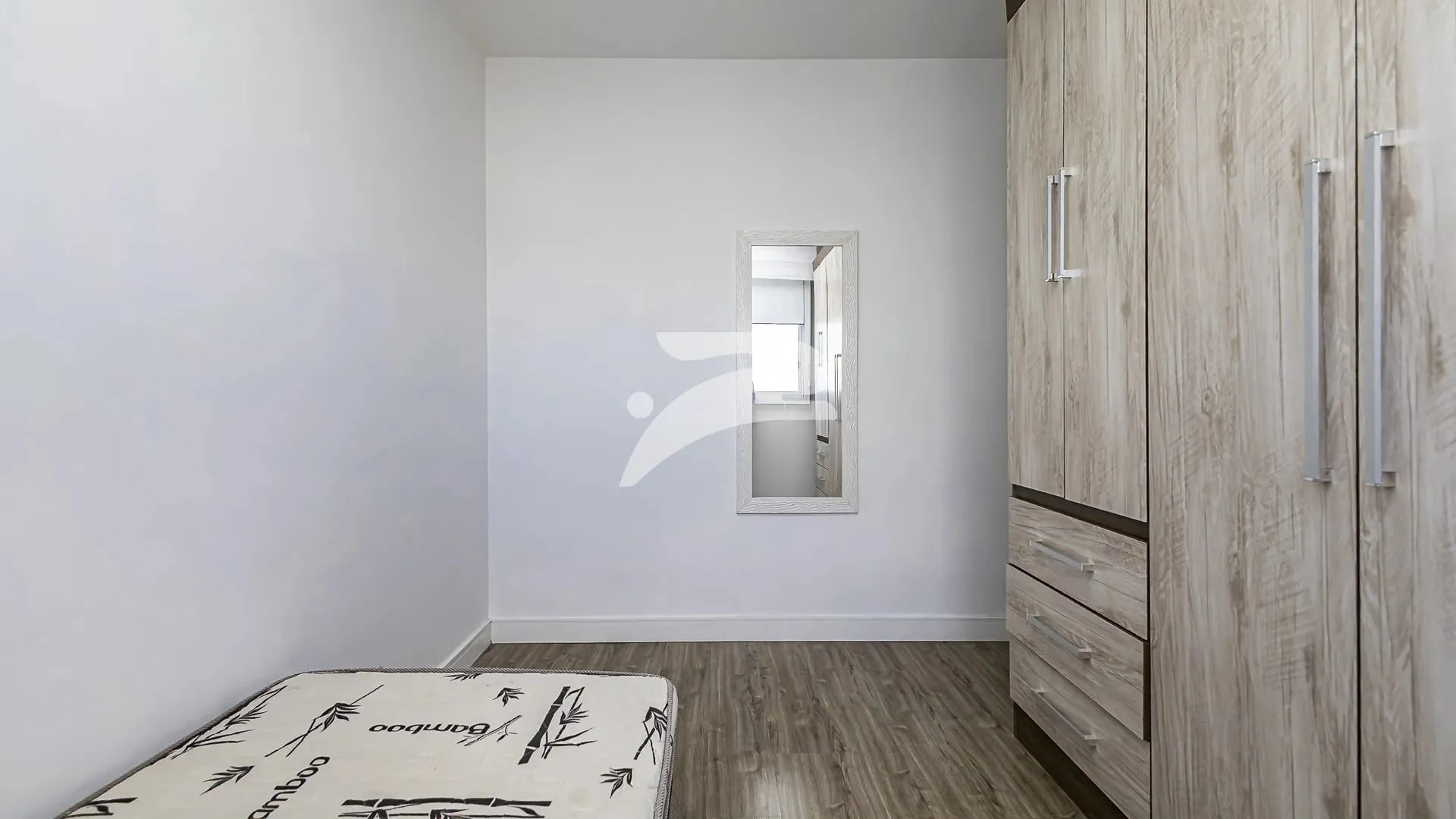 2-bedroom apartment with a washing machine in Curitiba — photo 11