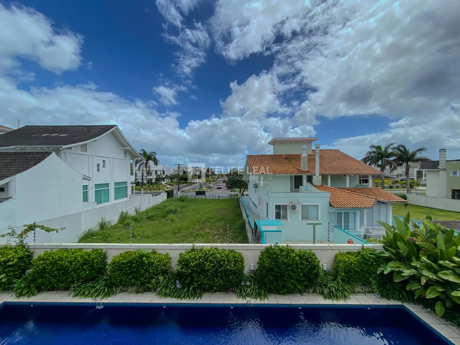 Casa em condomínio com 9 dormitórios e 8 suítes — photo 49