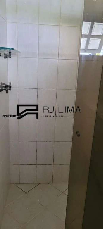 Casa em condomínio com 3 dormitórios e 220 m² — photo 30