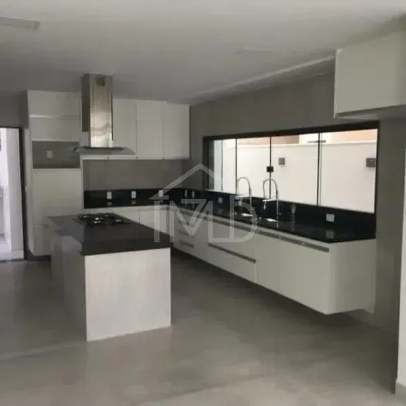 Furnished house with 5 bedrooms and 500 m², 3 parking — photo 2