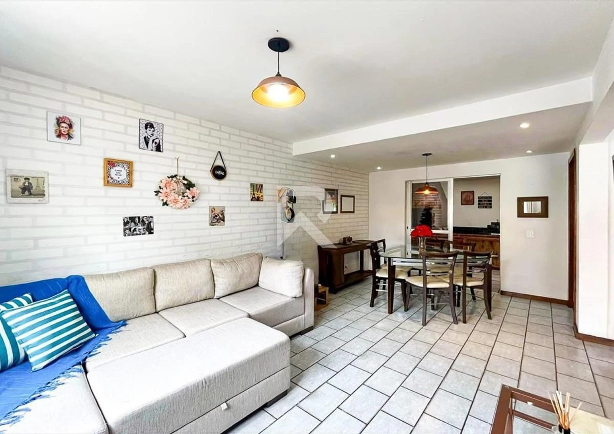 100 m² house with a grill on the balcony and a home office — photo 6