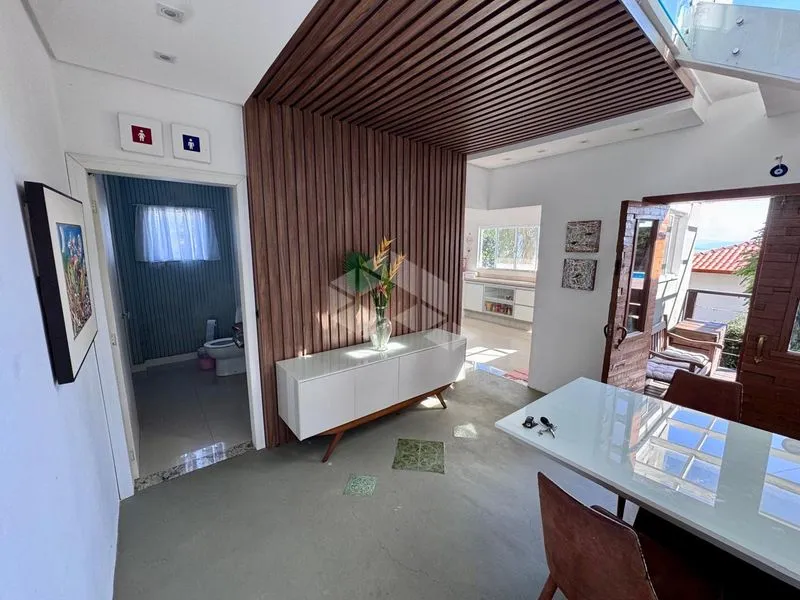 Furnished house with 3 bedrooms and 4 bathrooms — photo 17