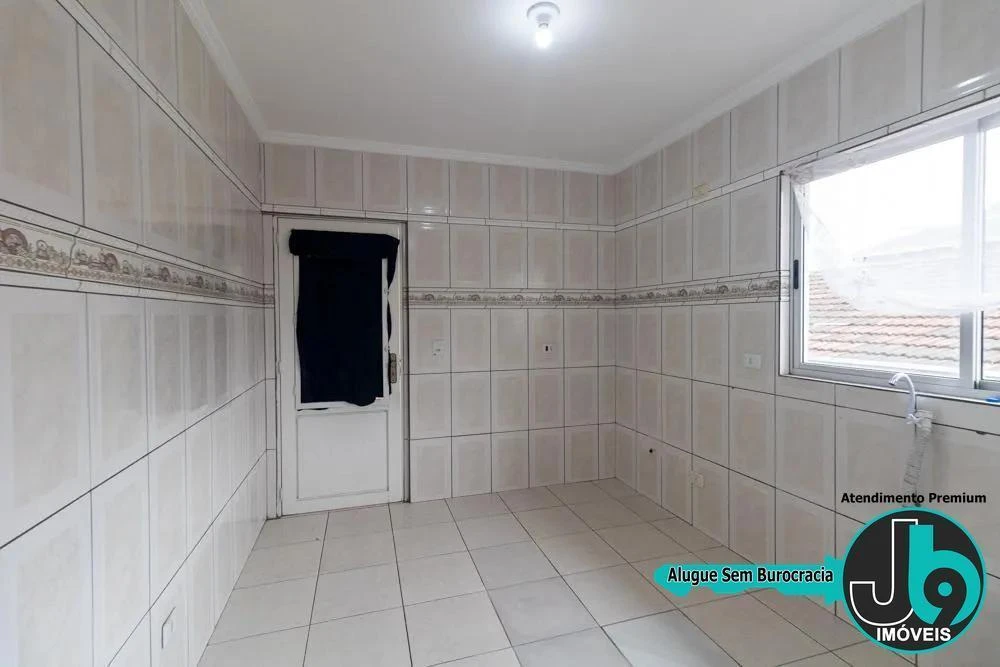 3-bedroom apartment with a grill on the balcony in Curitiba — photo 9