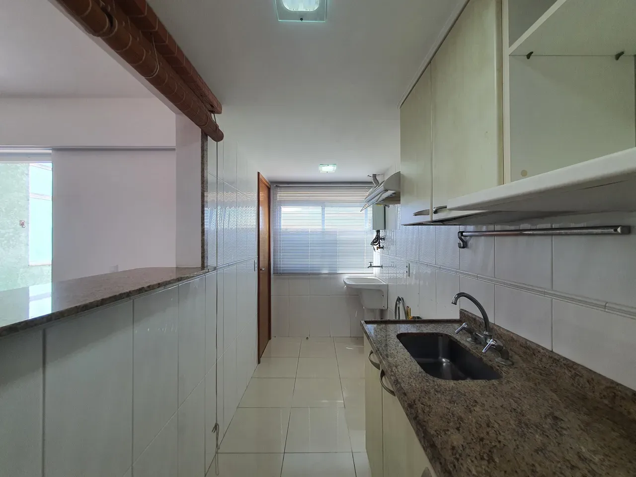 Park view in a 2-bedroom apartment, 90 m² — photo 34