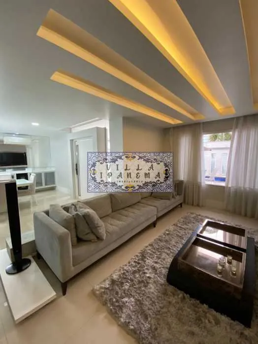 Triplex house with 420 m², 5 suites and a washing machine — photo 3