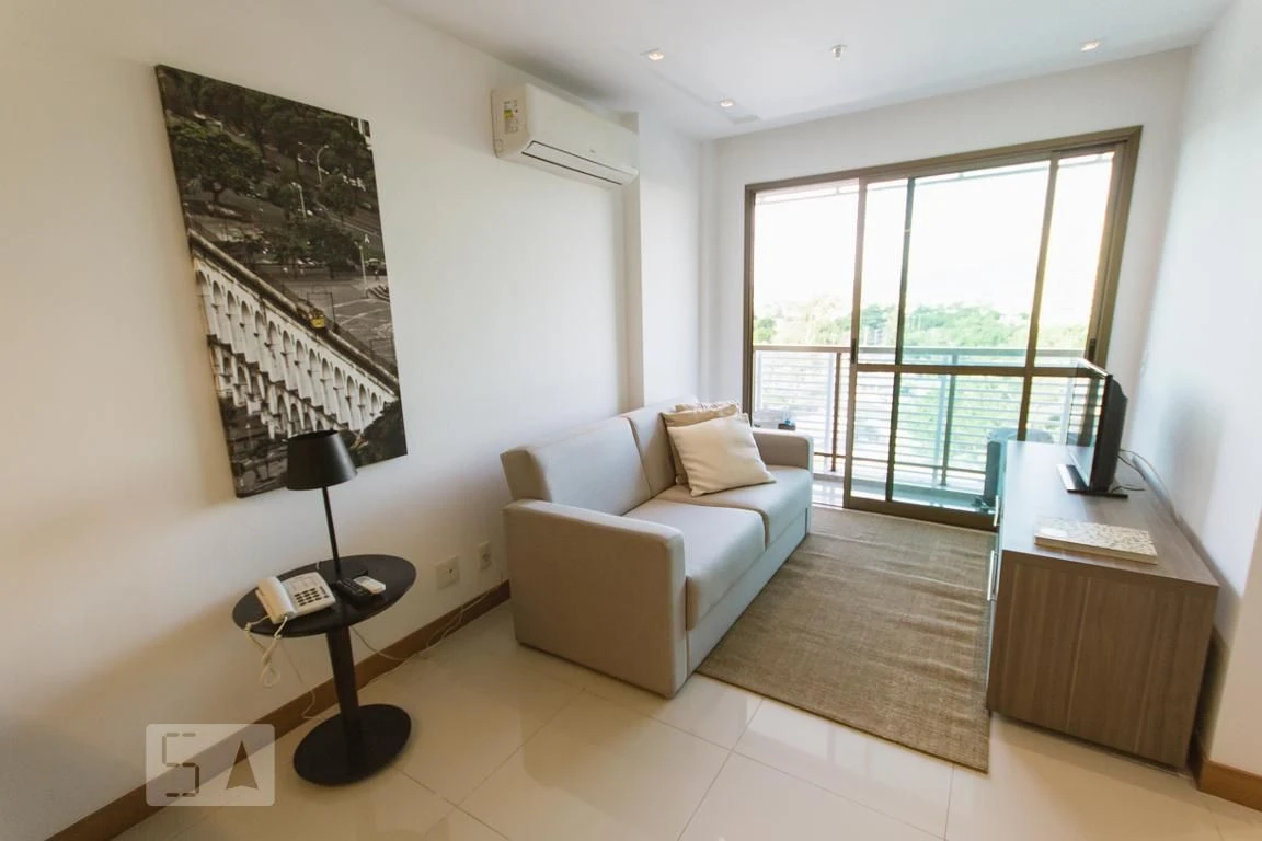 Apartamento com 1 quarto e varanda, com 1 vaga — photo 3