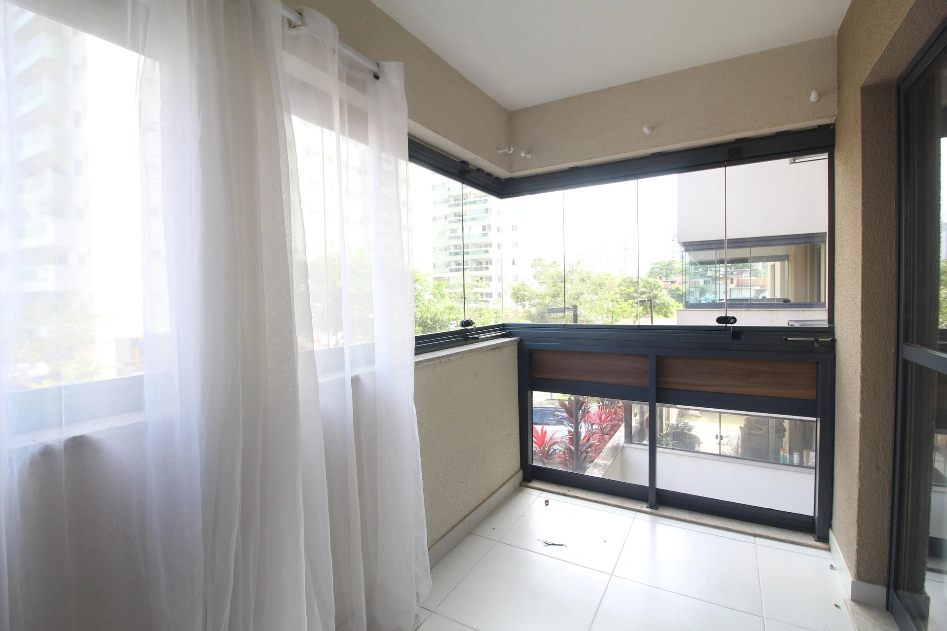 3-bedroom apartment in a building with a sauna — photo 27
