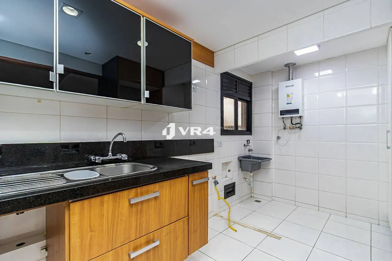 2-bedroom apartment with 1 en-suite and 106 m² — photo 9