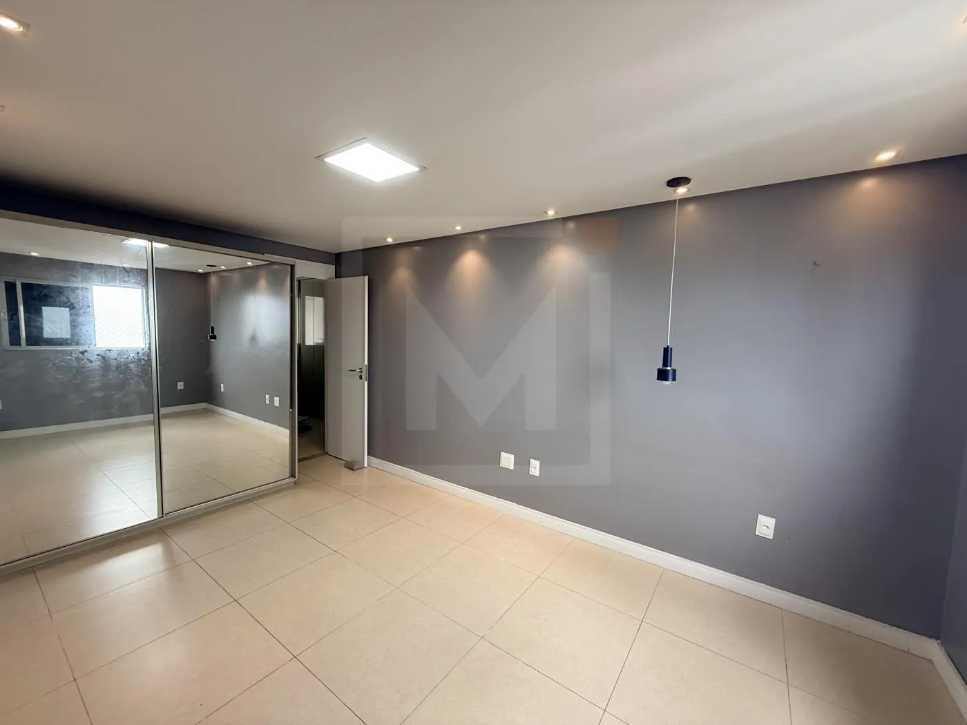 Furnished 163 m² apartment on the 26th floor with 4 bedrooms — photo 9