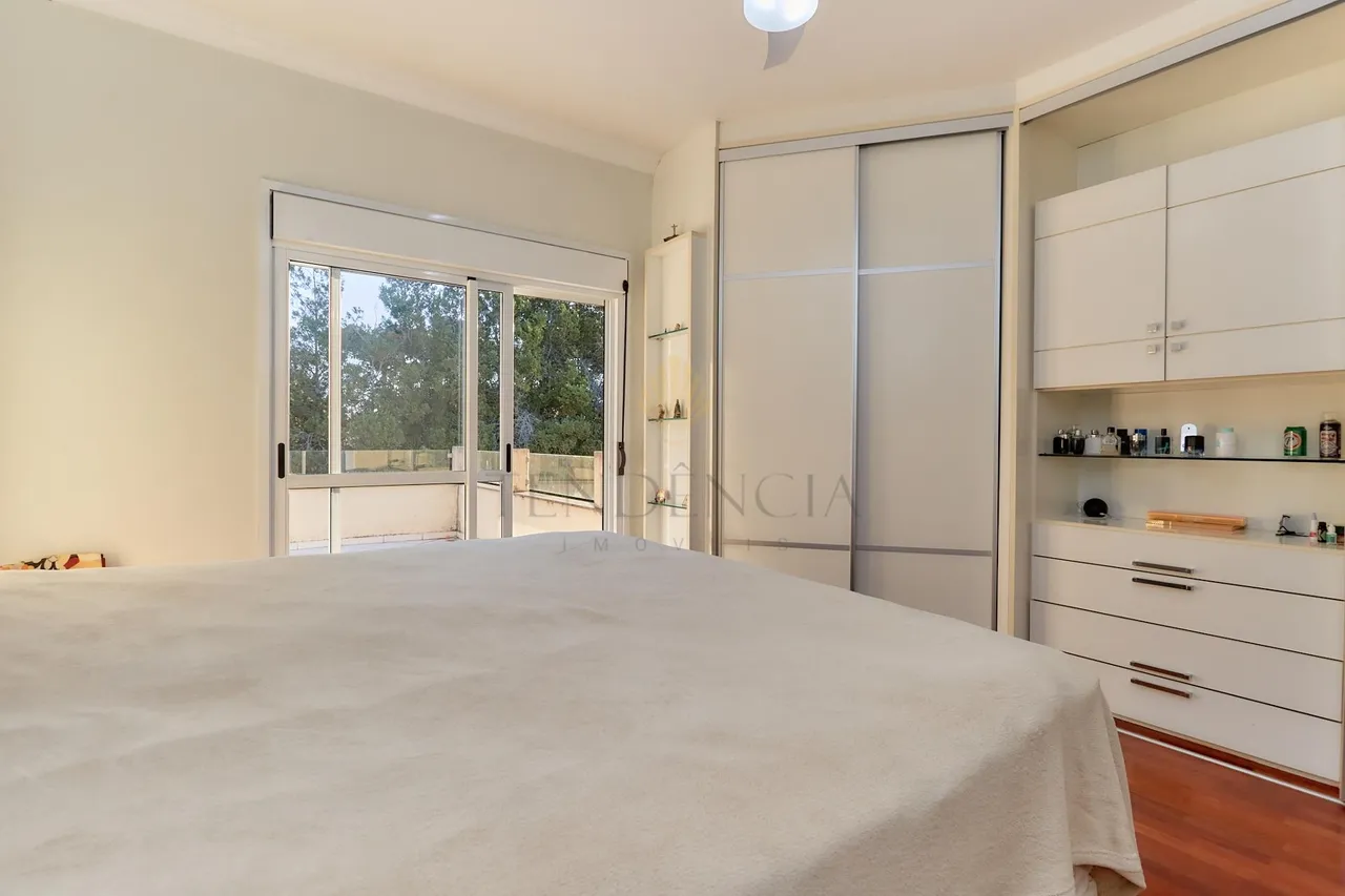 Furnished house with 4 en-suite bedrooms and gas kitchen — photo 17