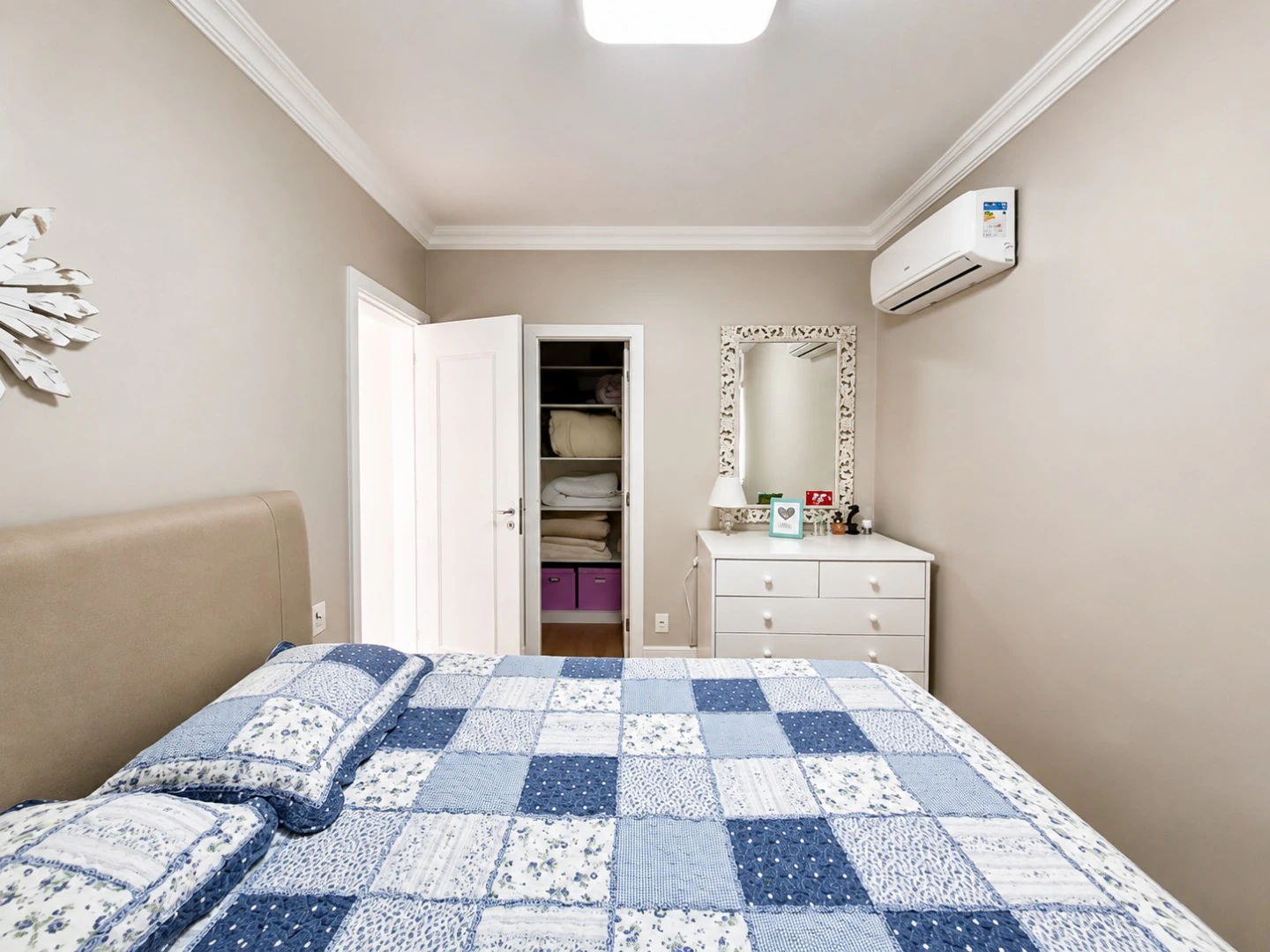 Condominium house with 4 bedrooms and 500 m² — photo 16