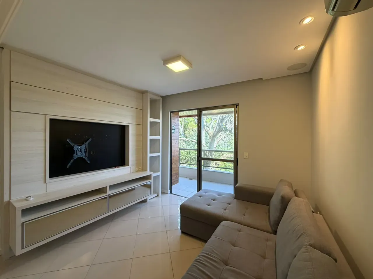 Private BBQ in a 3-bedroom apartment, 100 m² — photo 7