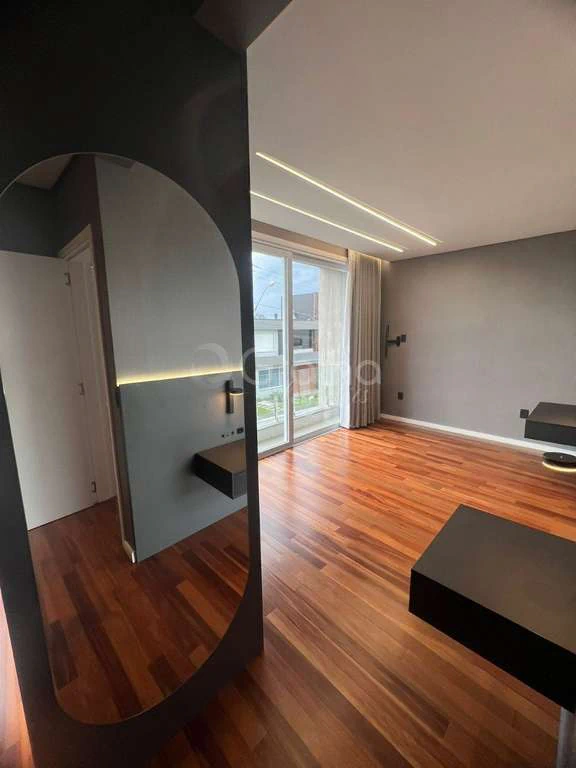 Apartamento de 4 suítes, 671 m², sem mobília e com 2 vagas — photo 2