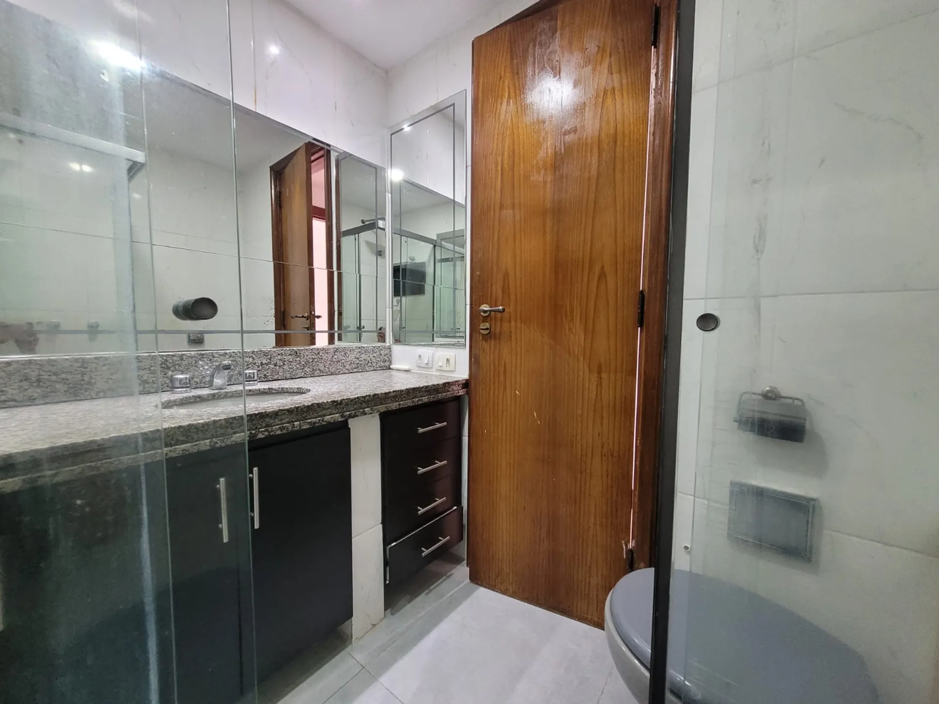 Квартира 80 м² з видом на гори та робочим місцем — photo 11