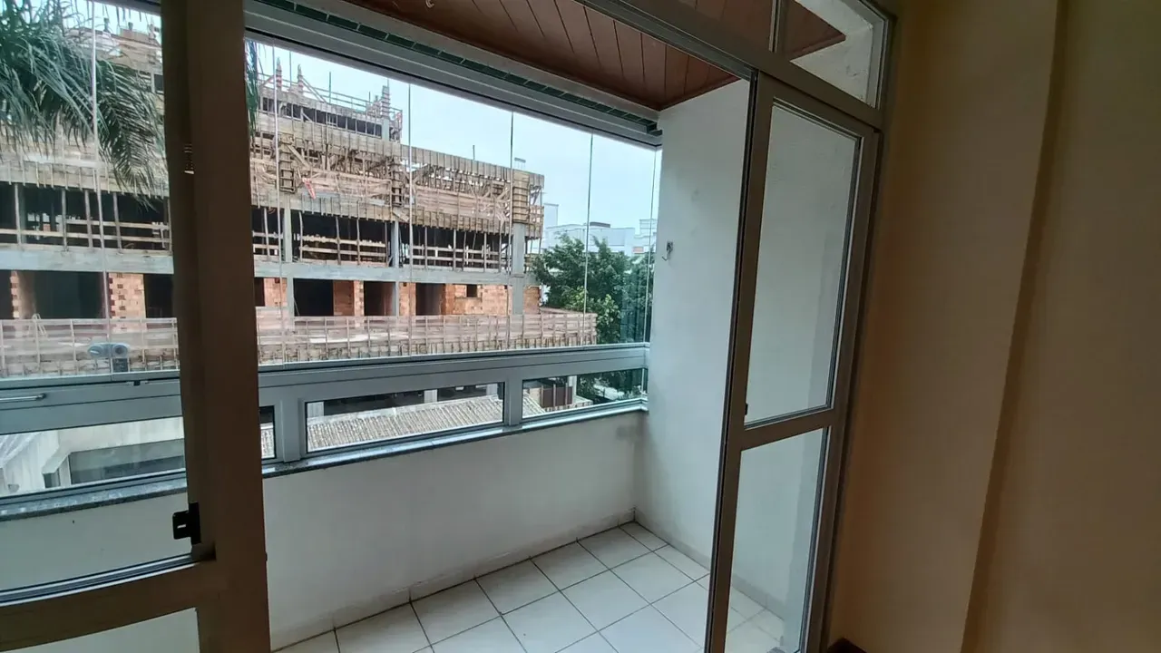 82 m² apartment with 2 bedrooms and 1 parking spot