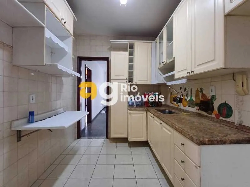 Квартира з 2 спальнями, 2 ванними і балконом — photo 2