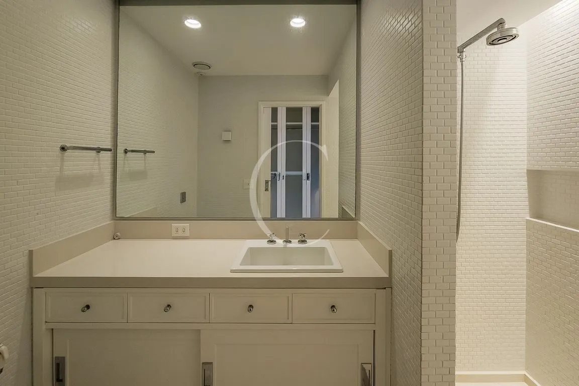 Мебльована квартира 239 м² з 3 спальнями та 2 паркомісцями — photo 15