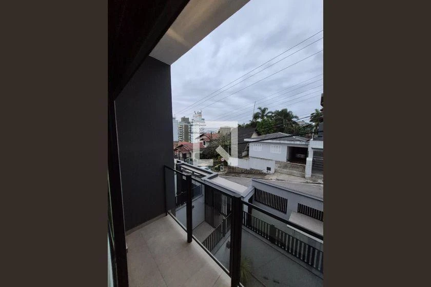 Furnished studio, 37 m², with a washing machine — photo 16