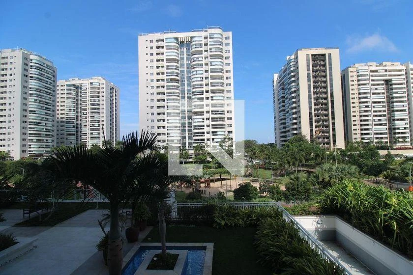 Furnished 79 m² apartment with 2 bedrooms and 2 bathrooms — photo 13