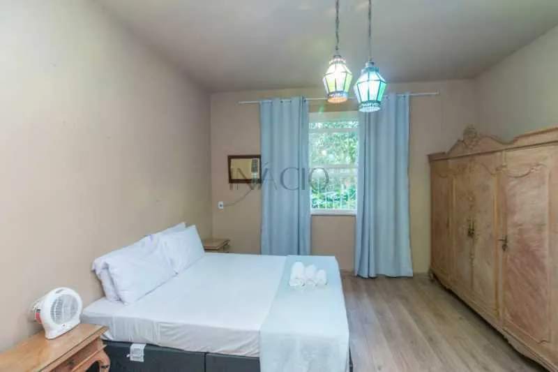 Duplex house with 5 bedrooms and a built-in balcony grill — photo 20