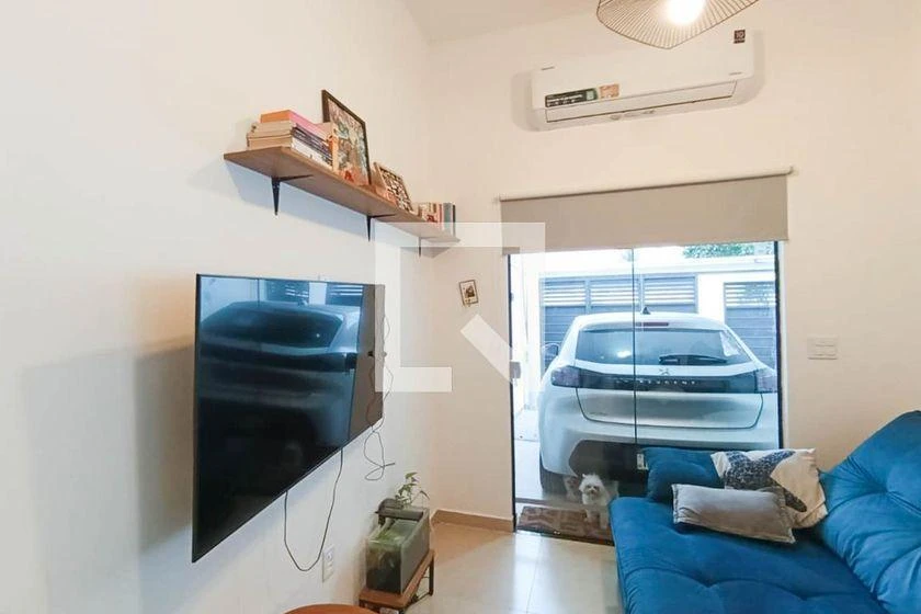 Furnished house with A/C, 2 bedrooms and 140 m² — photo 4