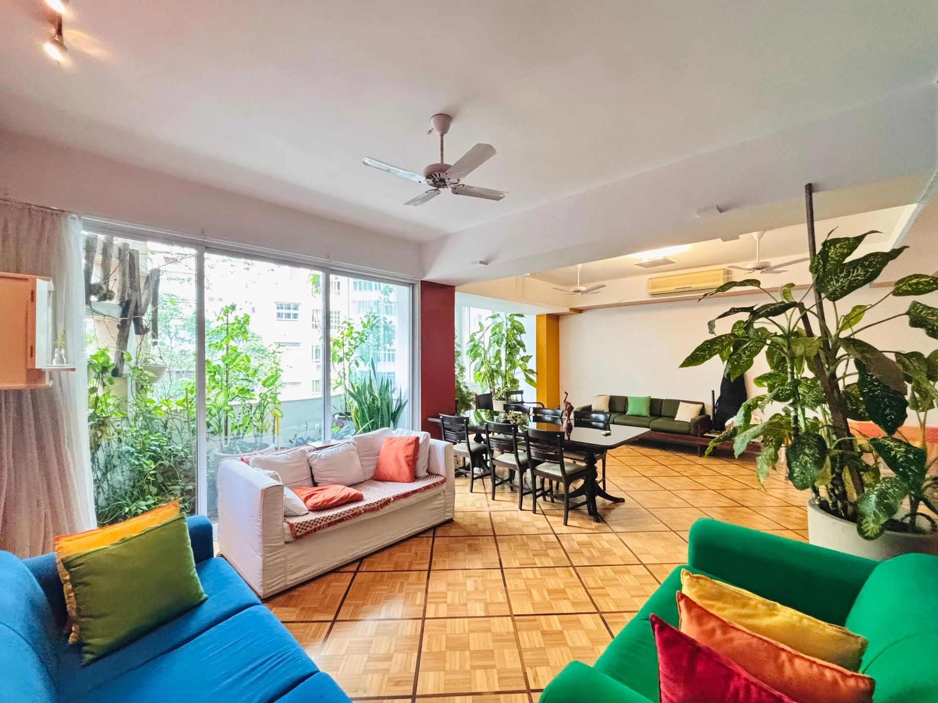 3-bedroom apartment with a home office in Rio de Janeiro