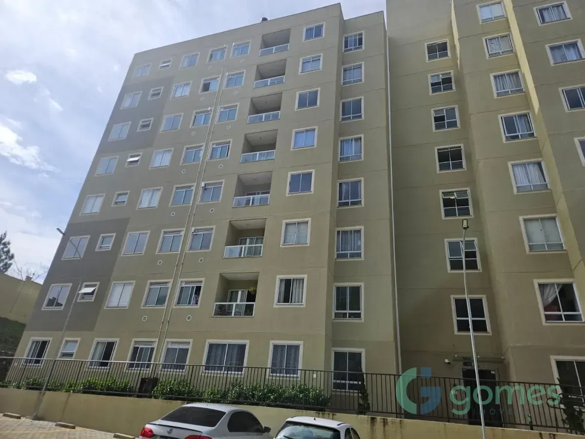 2-bedroom apartment in a building with a pool — photo 9