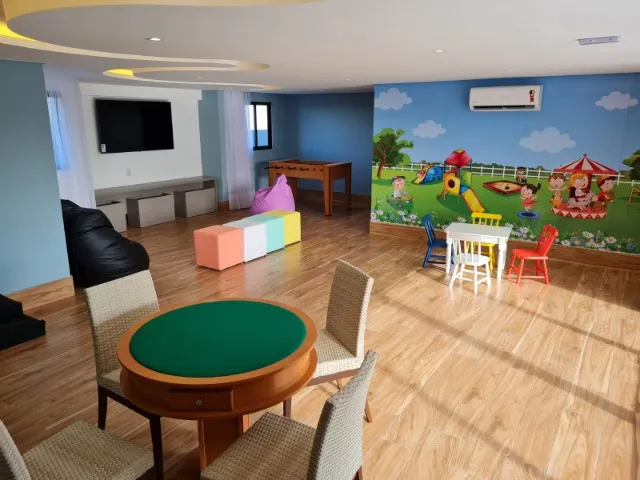 2-bedroom apartment in a building with a gym — photo 20