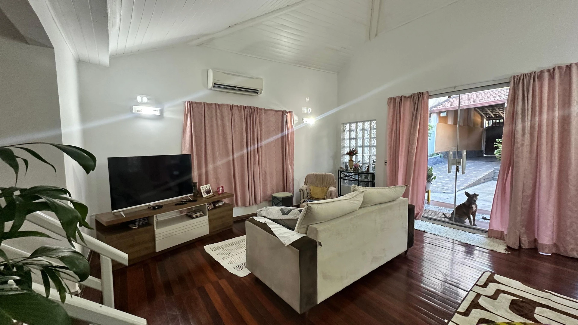 Casa mobiliada com 2 quartos e jardim privativo — photo 9