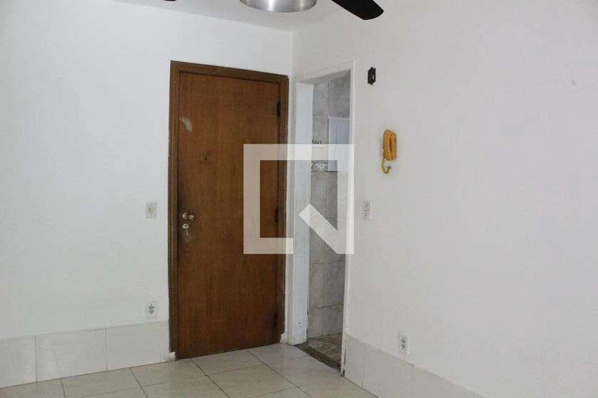 Apartamento de 2 dormitorios con balcón y 60 m² — photo 18