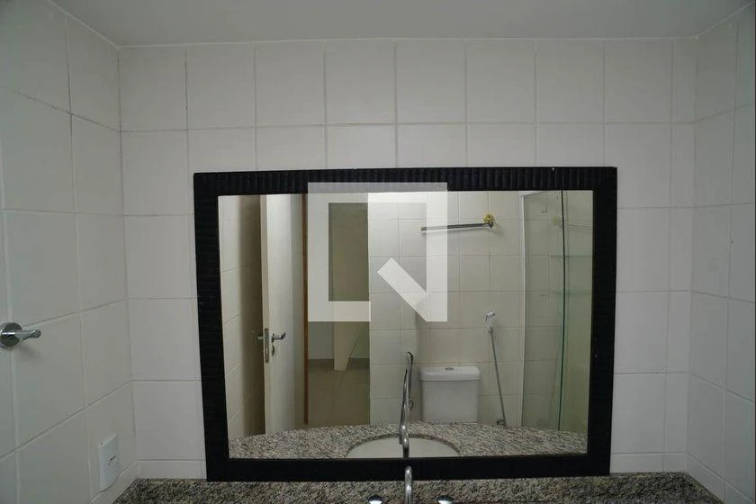 3-bedroom apartment in a building with a gym — photo 18