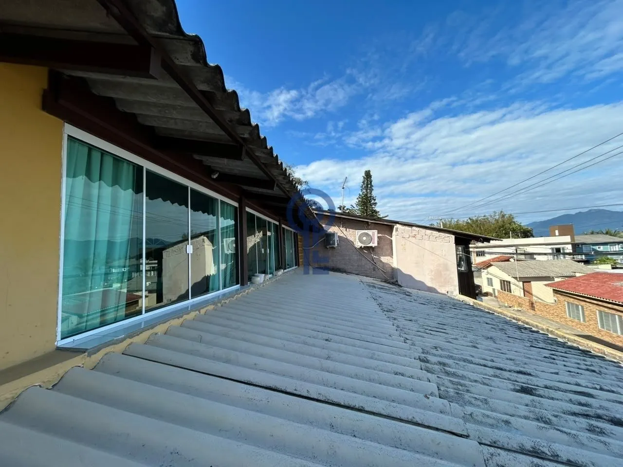 3-bedroom house with a water view in Florianópolis — photo 23
