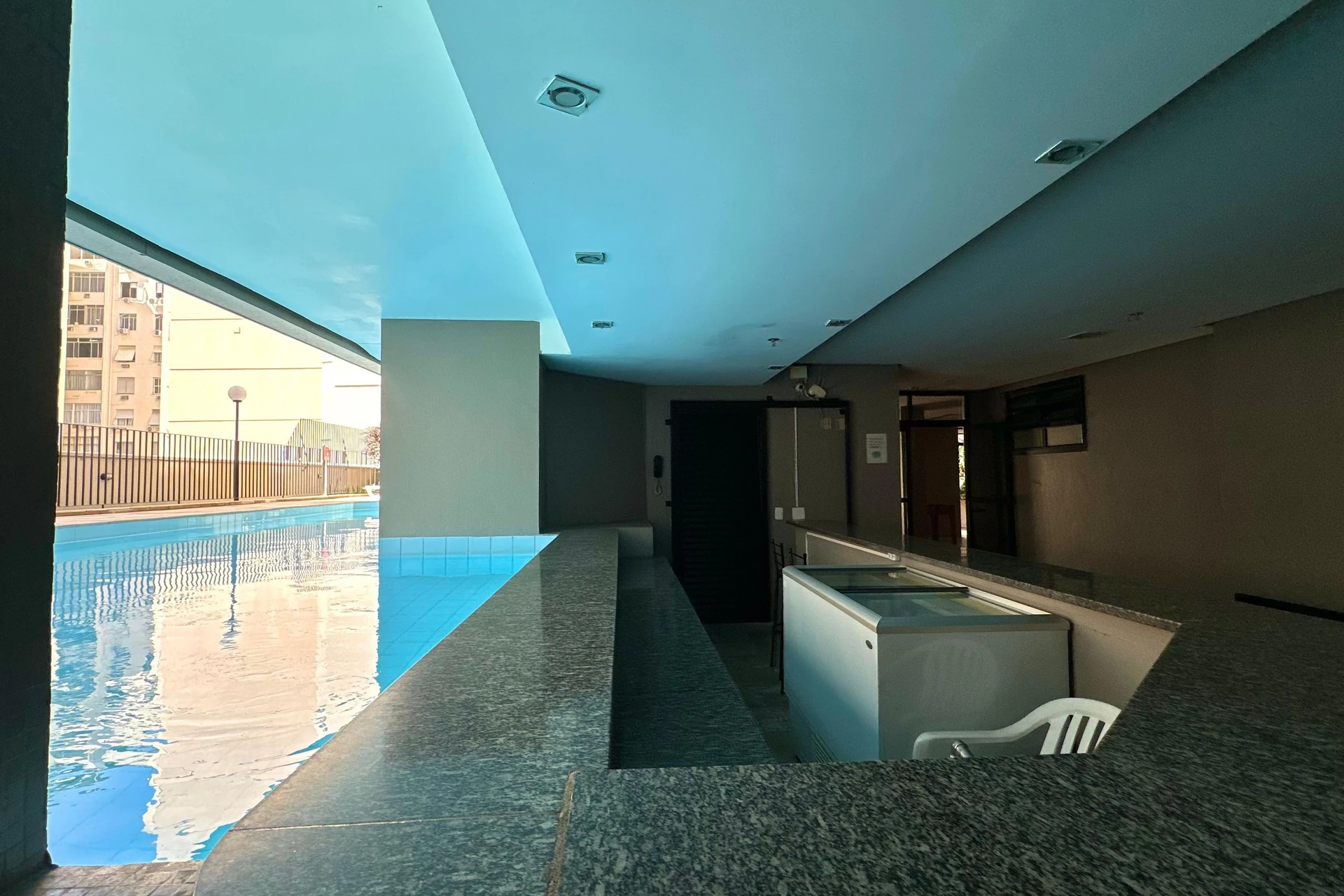 Apartamento mobiliado com 2 suítes e 3 banheiros — photo 51
