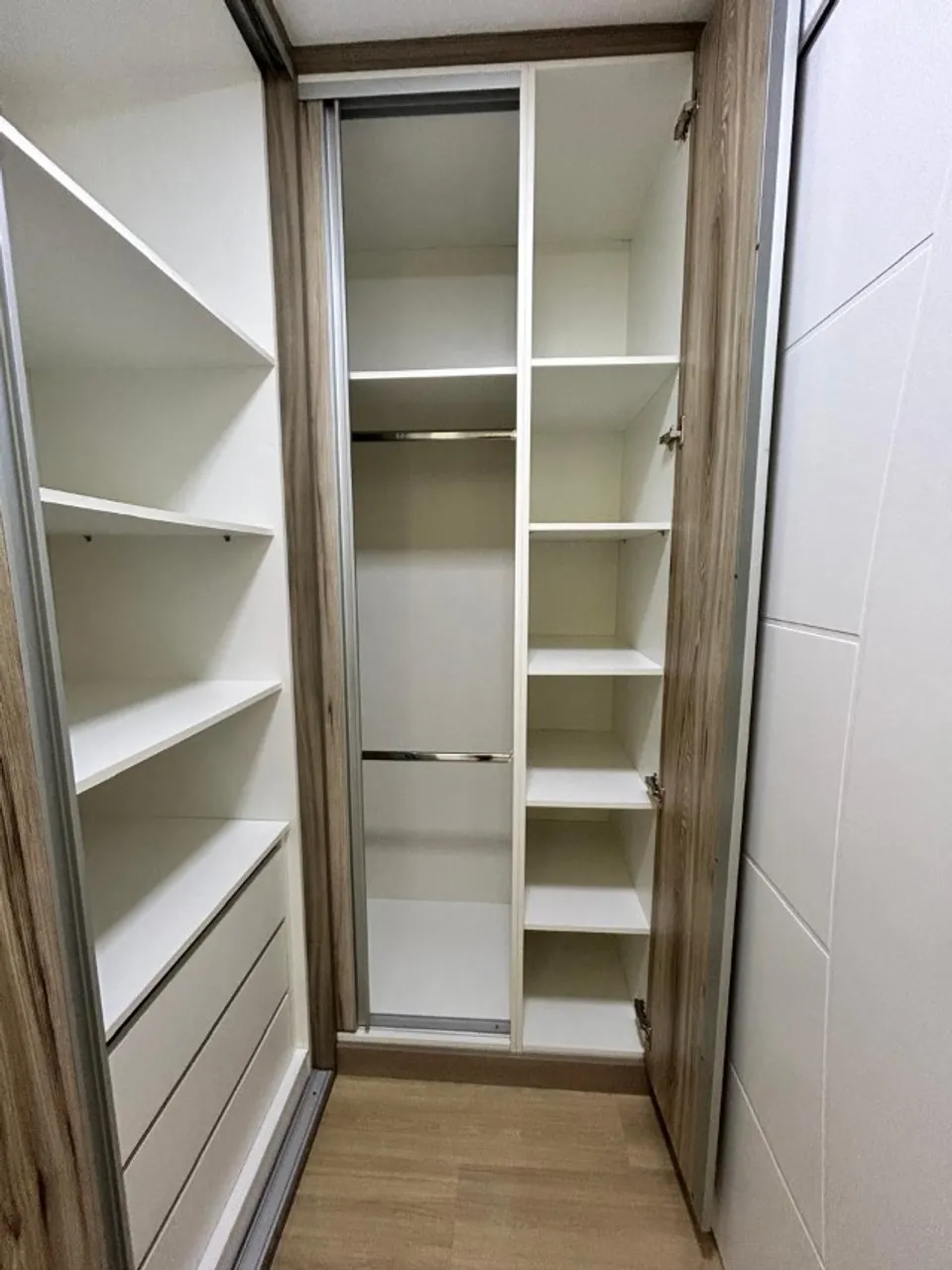 Washing machine in a 2-bedroom apartment, 58 m² — photo 14