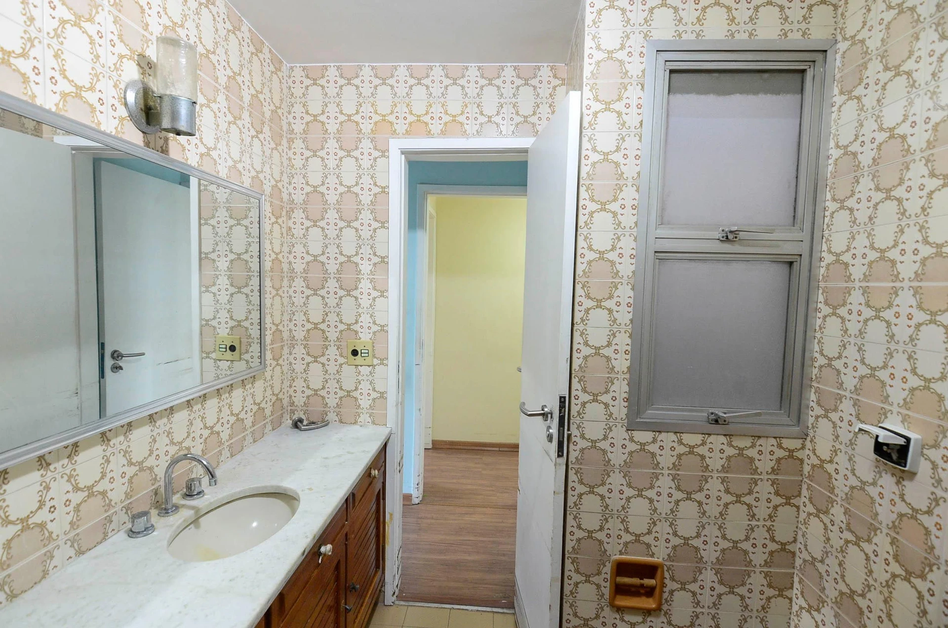 Apartamento para alugar com 4 quartos, 1 suíte e varanda — photo 11