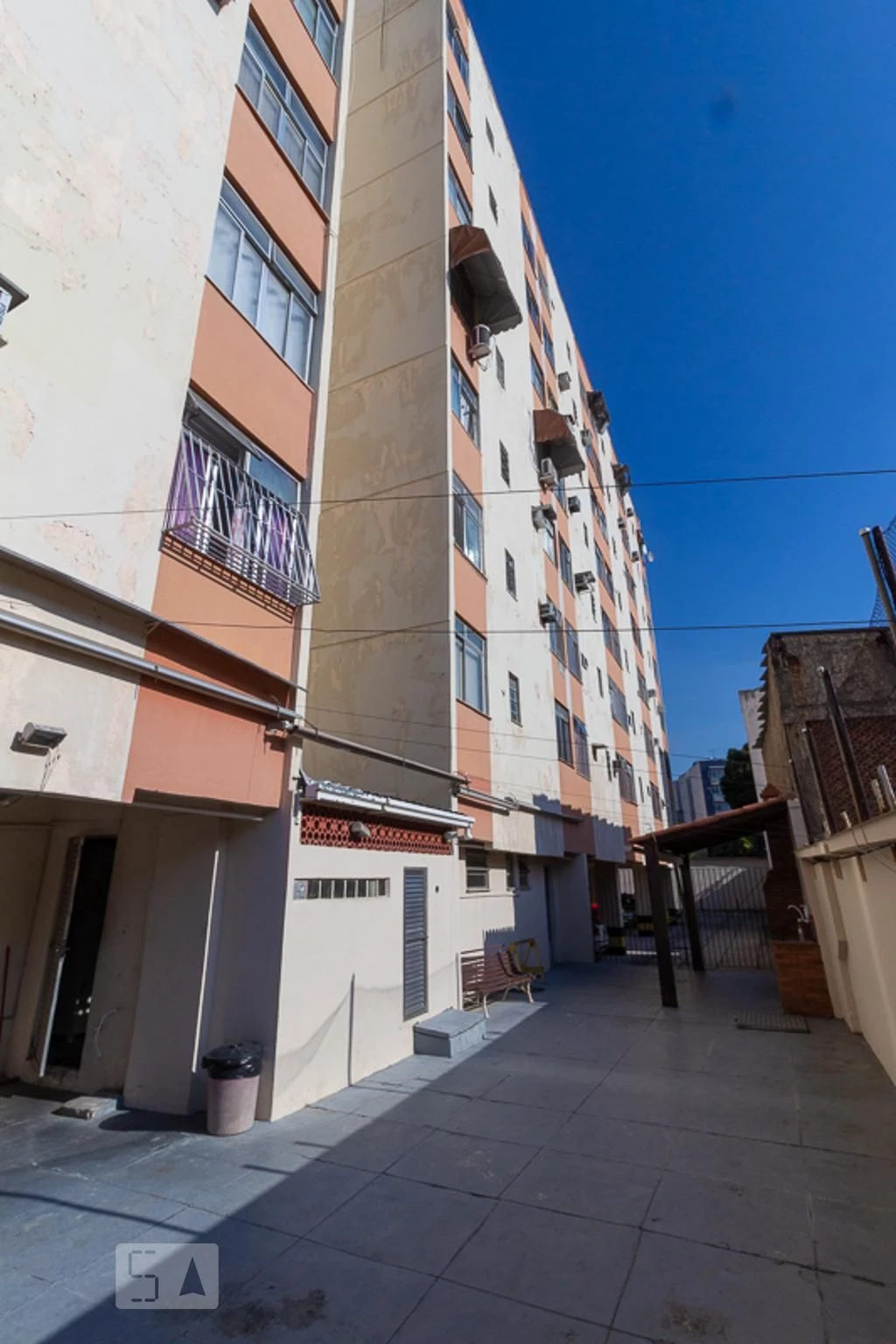 1-bedroom unfurnished apartment with a balcony and no parking — photo 26