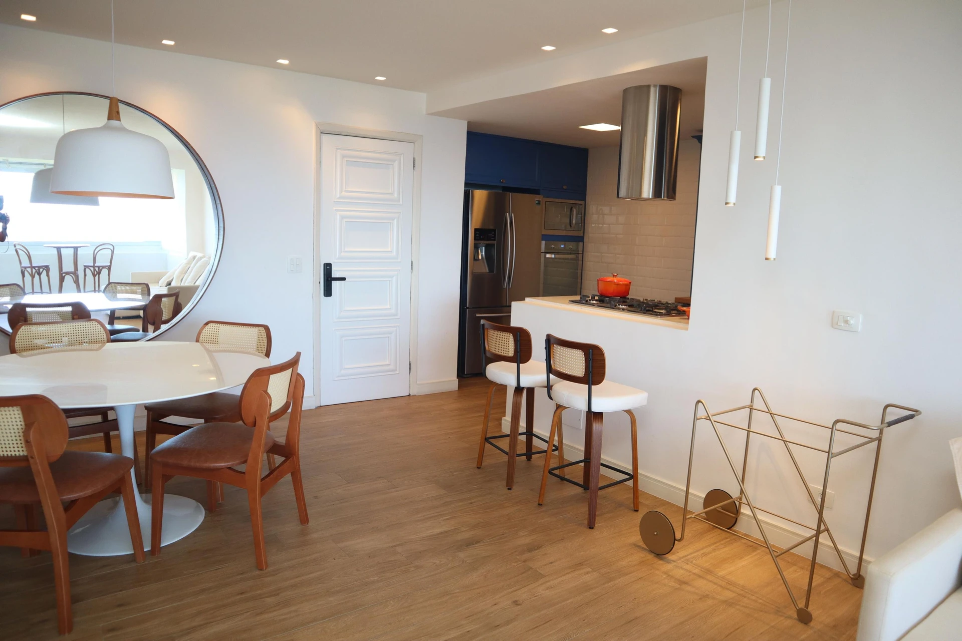 Apartamento mobiliado com 3 quartos e varanda — photo 29