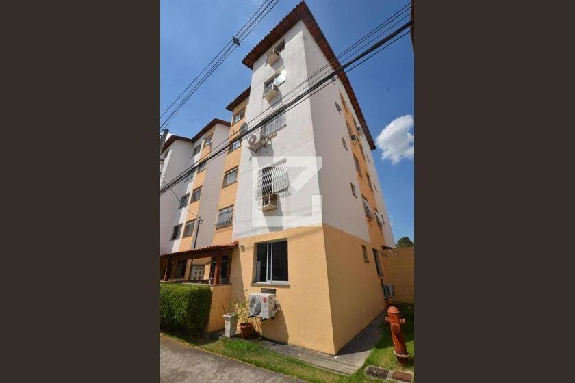 Apartamento de 2 quartos em condomínio com piscina — photo 5