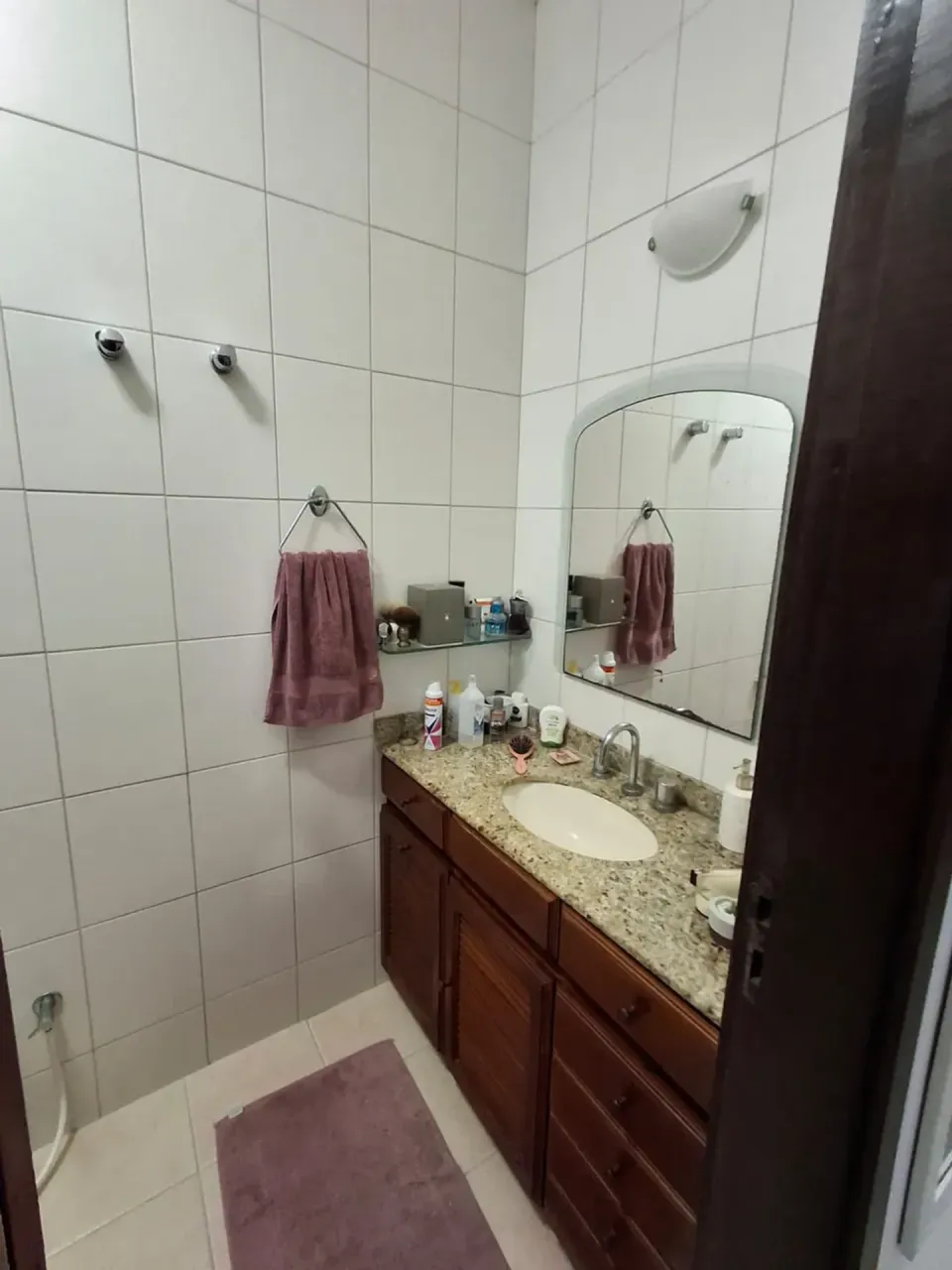 Furnished single-story house with 4 bedrooms and 3 baths — photo 15